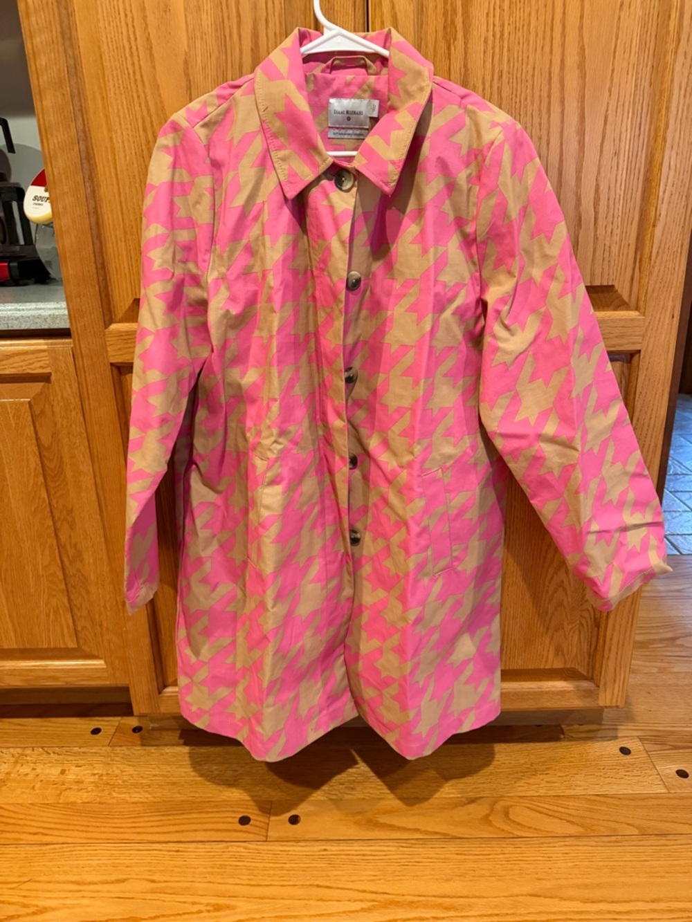 Isaac Mizrahi Pink and Tan Houndstooth Trench Coat